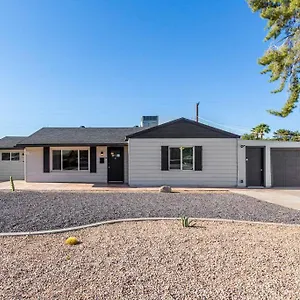 https://new-stylish-midtown-with-one-bedroom.scottsdalehotels.org